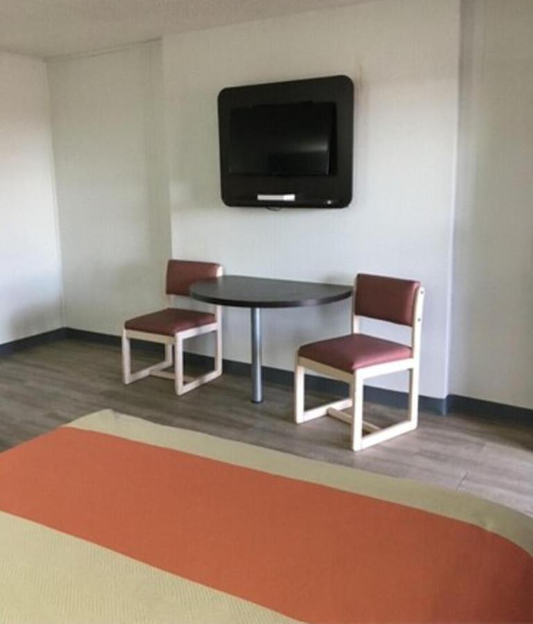 ואן הורן Sands Motel מראה חיצוני תמונה